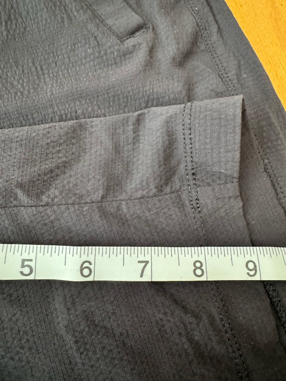 Athleta Black Nylon Spandex Utility Shorts Trail Hike Athleisure - Picture 3 of 10